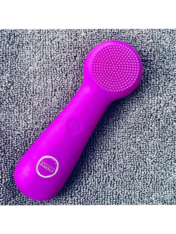 Smooth Synergy Facial Cleansing Brush (Pink)