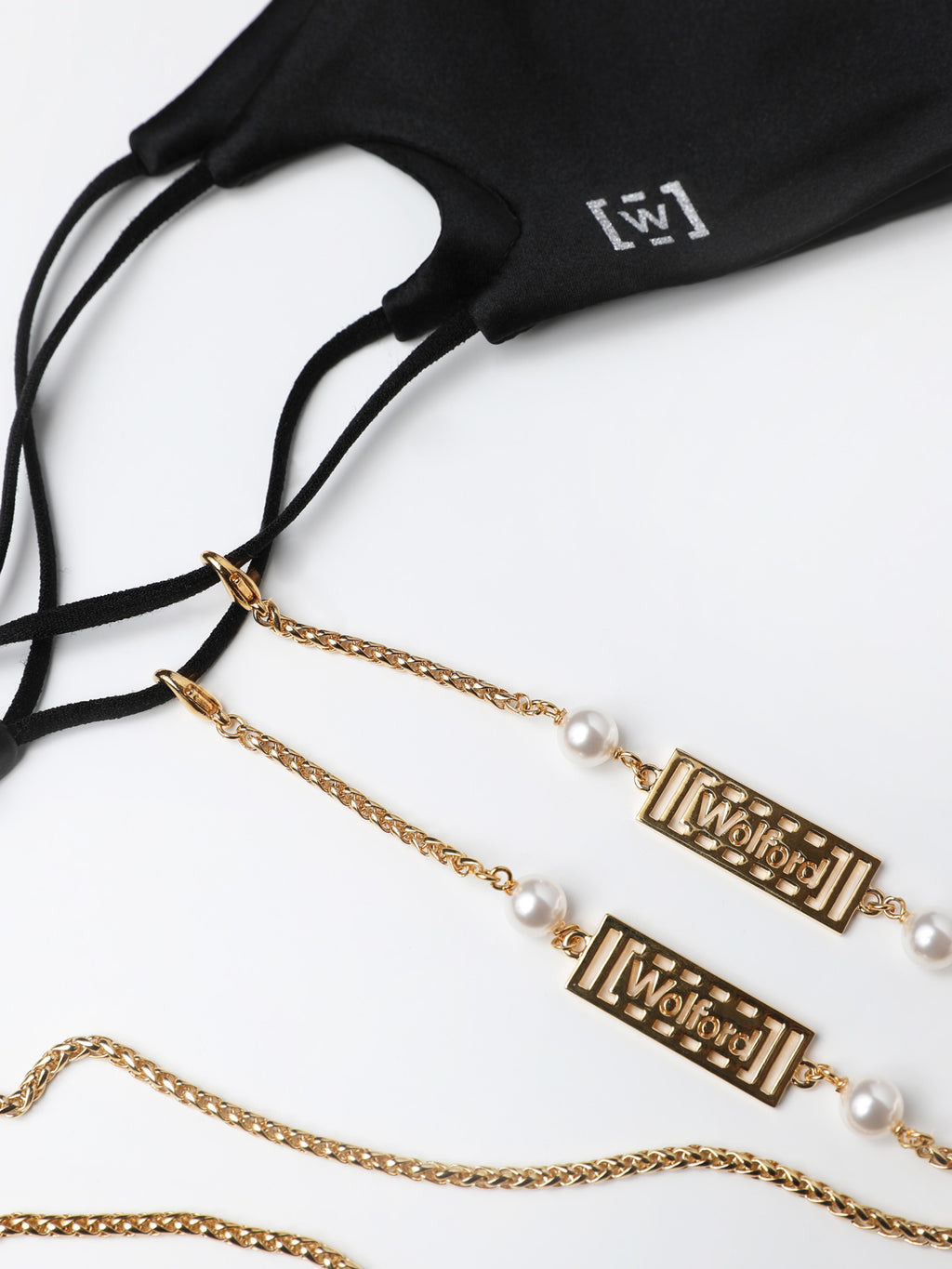 Wolford Multitasking Pearl Logo Mask Chain