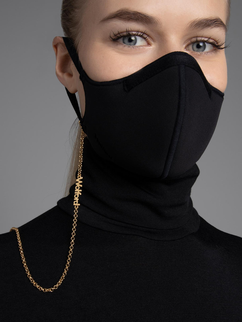 Wolford Multitasking Logo Mask Chain